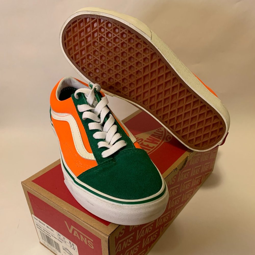New With Box Vans Old Skool Brite Verdant Green/Neon Orange Women's US 7 Medium